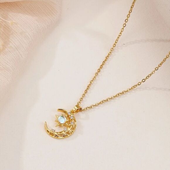 Gold Plated Stainless Steel Moon & Star Cresent Pendant Chain Necklace - Picture 1 of 2